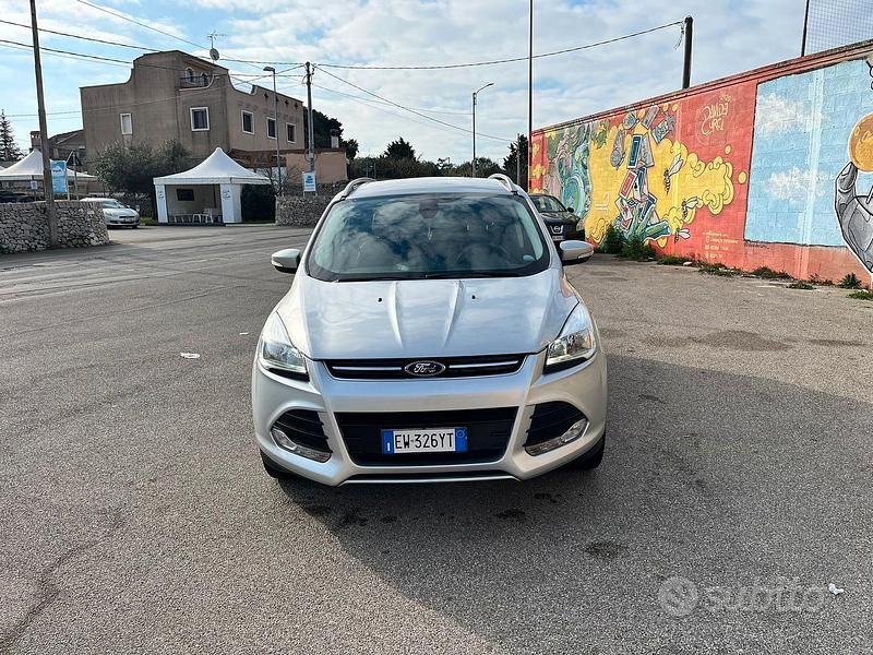 Usata Ford Kuga 140 CV (102 kW) 2014 SUV