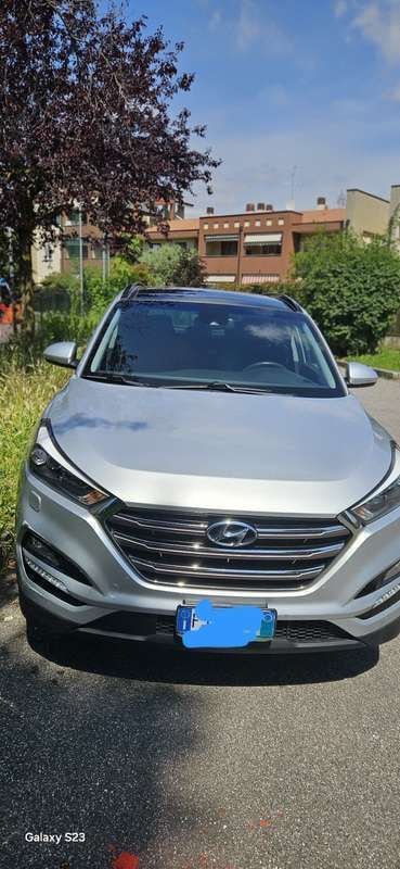 Usata Hyundai Tucson Xpossible 141 CV (103 kW) 2017 Grigio SUV