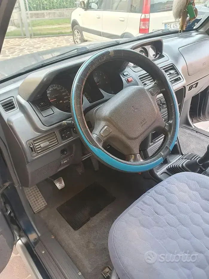 Usata Mitsubishi Pajero 100 CV (73 kW) 1997 SUV