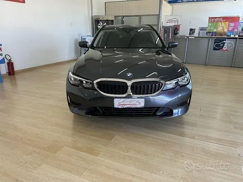 Usata BMW 316 Advantage 122 CV (89 kW) 2022 Station wagon