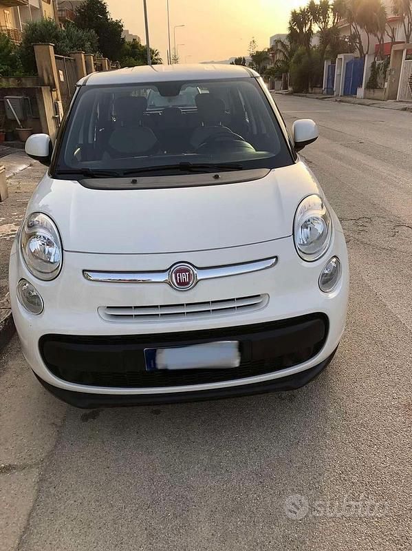 Usata Fiat 1600 Living 120 CV (88 kW) 2016 Bianco Station wagon