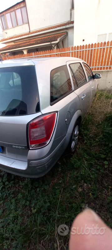 Occasion Opel Astra S 110 PK (80 kW) 2009 Grijs Stationwagen