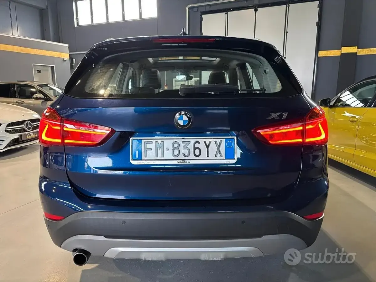 Usata BMW X1 xLine 150 CV (110 kW) 2017 Blu/azzurro SUV