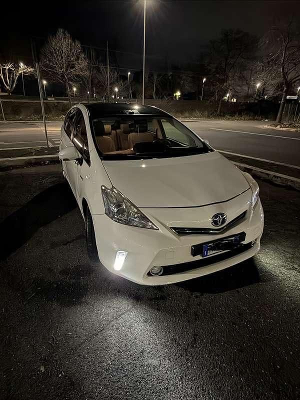 Usata Toyota Prius+ Lounge 99 CV (72 kW) 2012 Monovolume