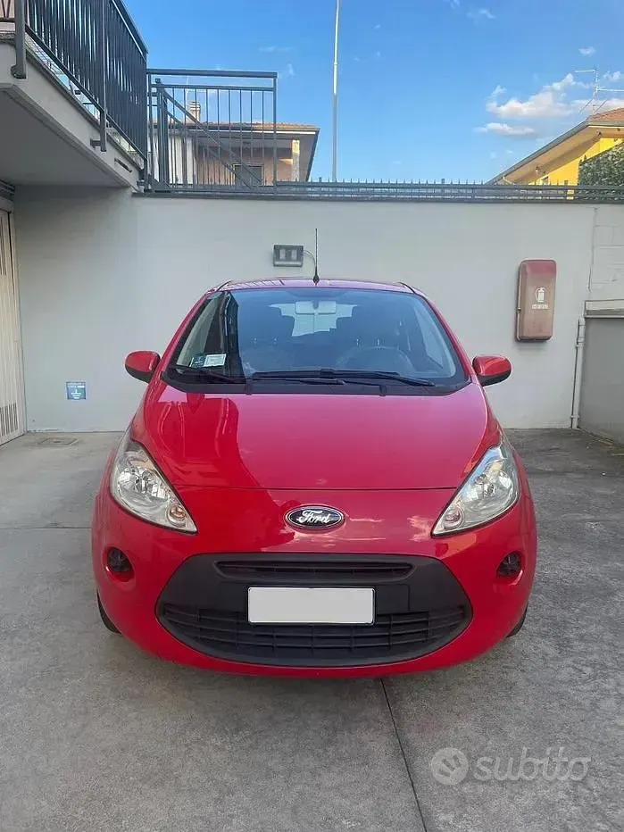 Usata Ford Ka 69 CV (50 kW) 2014 Rosso Utilitaria