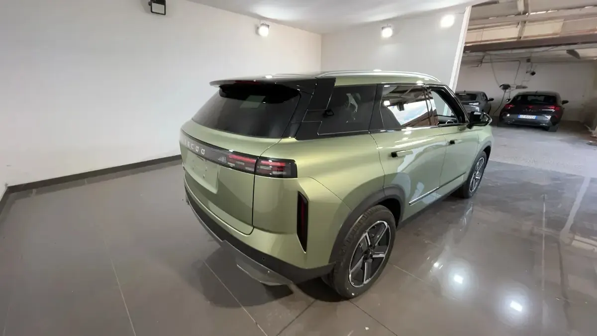 Nuova Jaecoo 7 147 CV (108 kW) 2026 Olive gray SUV