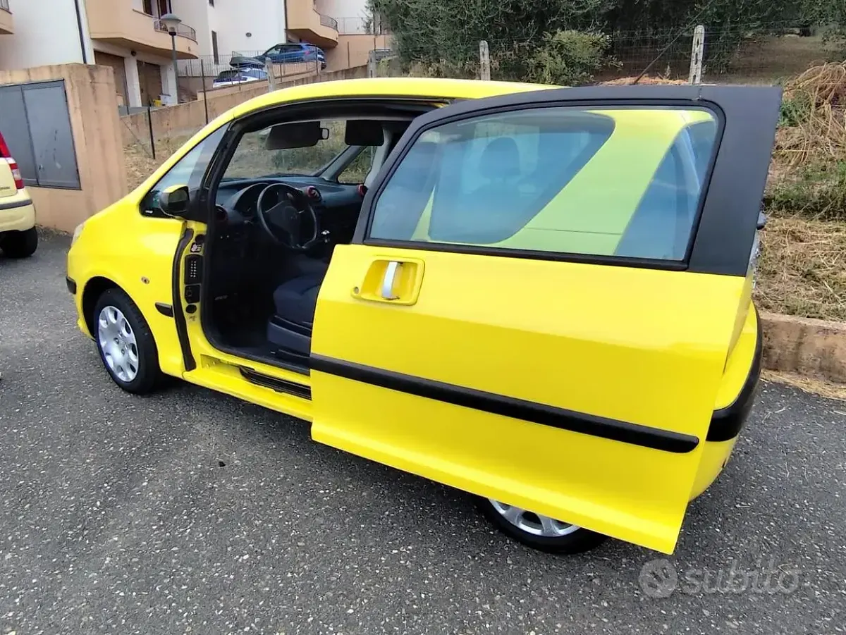 Usata Peugeot 1007 2007 Giallo Monovolume