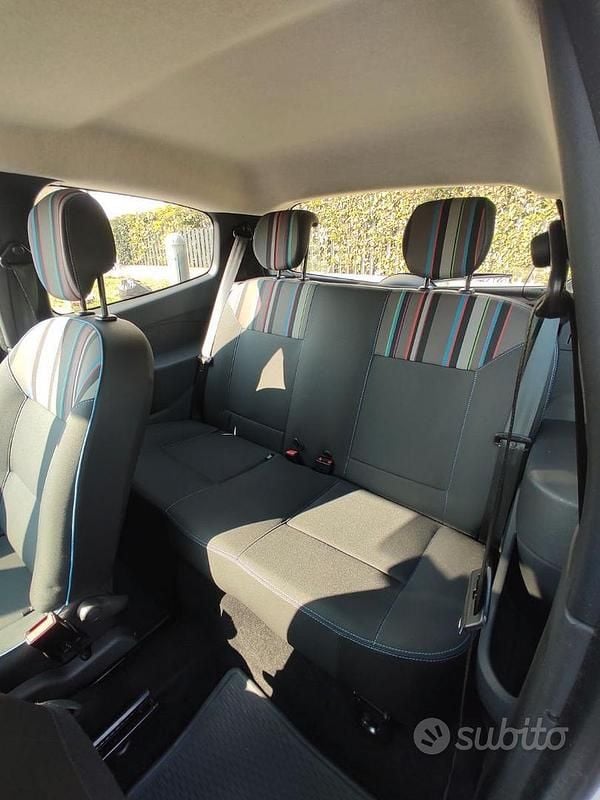 Usata Renault Twingo 75 CV (55 kW) 2013 Bianco Utilitaria