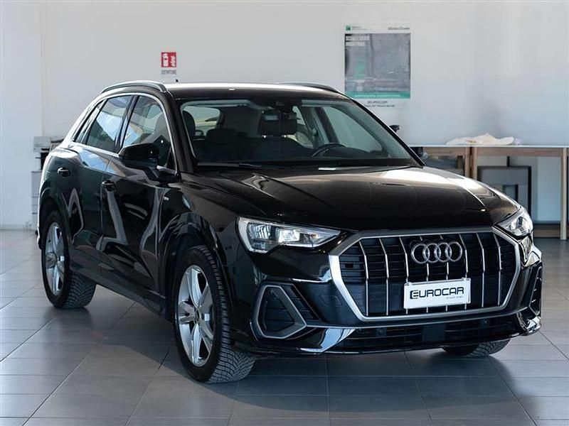 Usata Audi Q3 S-Line 150 CV (110 kW) 2021 Nero / black SUV