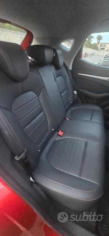 Usata MG ZS 116 CV (85 kW) 2024 Rosso SUV