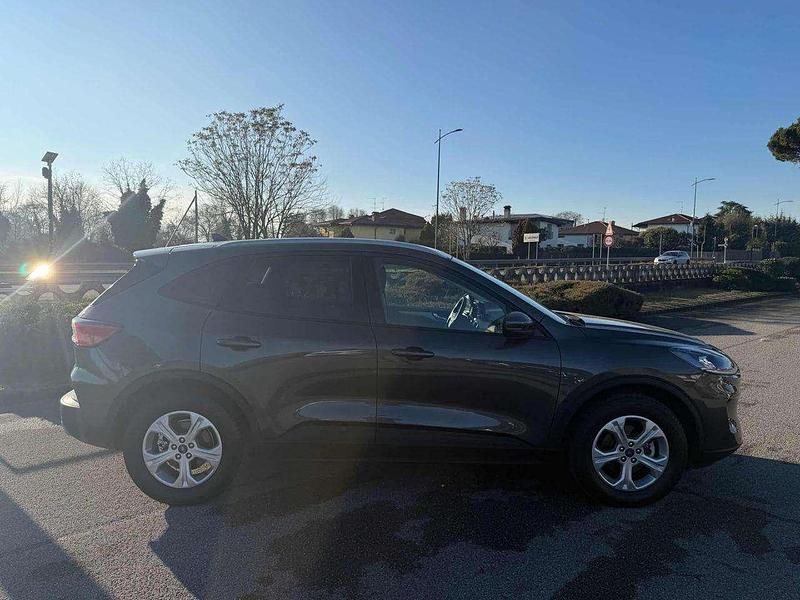 Usata Ford Kuga Business Edition 120 CV (88 kW) 2021 Grigio ardesia SUV