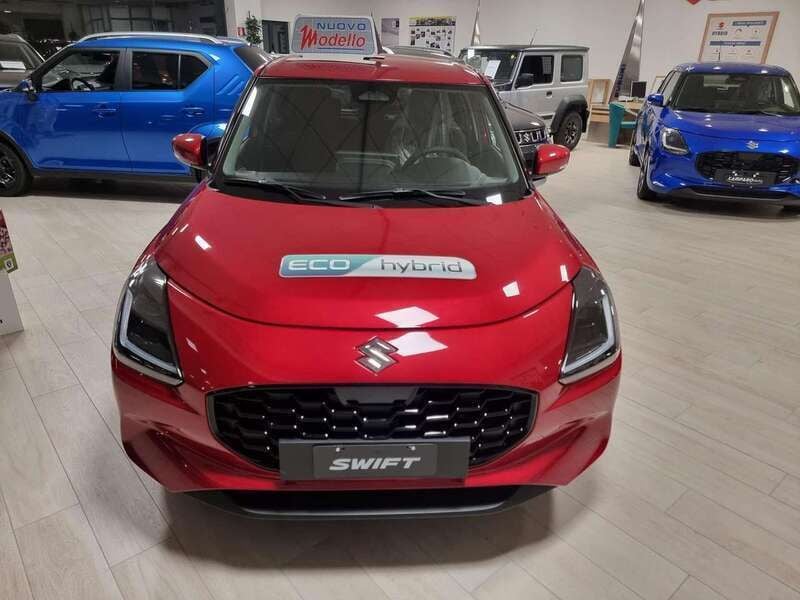 Rosso Usata 2024 Suzuki Swift Due volumi | 20.500 € (Buon prezzo) - Immagine 1/4