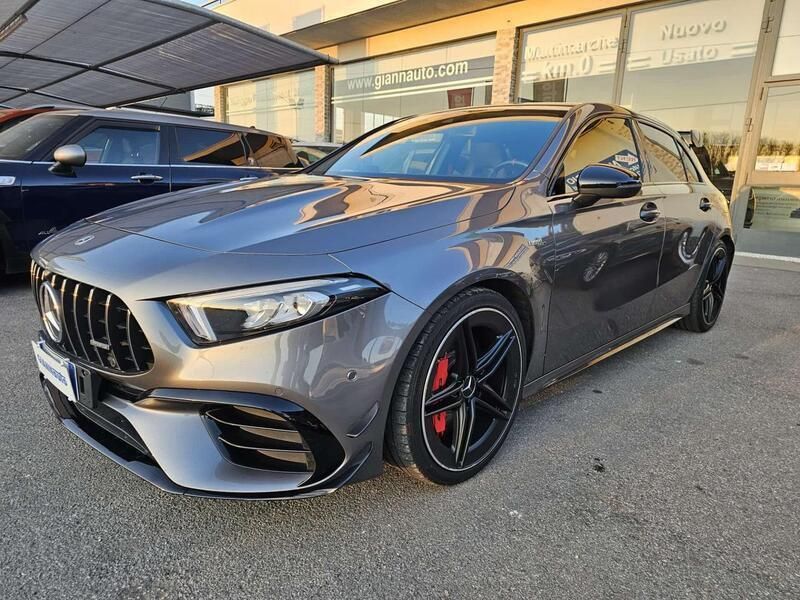 Grigio Usata 2021 Mercedes A45 AMG AMG Tre volumi | 34.500 € (Super prezzo) - Immagine 1/4