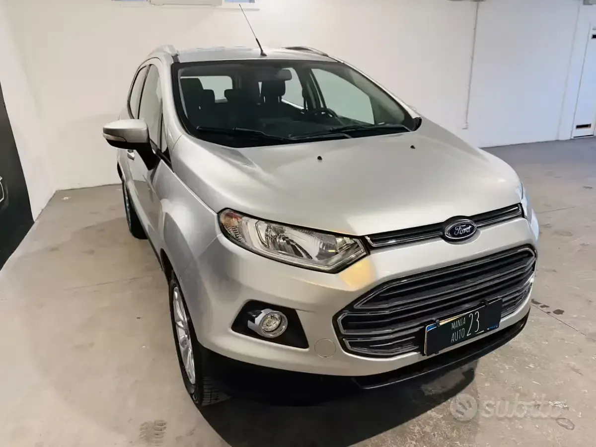 Usata Ford Ecosport Titanium 95 CV (69 kW) 2016 Grigio SUV