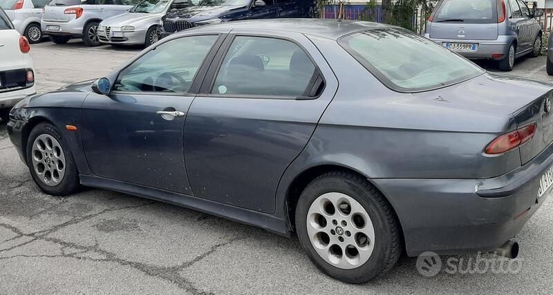 Usata Alfa Romeo 156 1999 Grigio Utilitaria