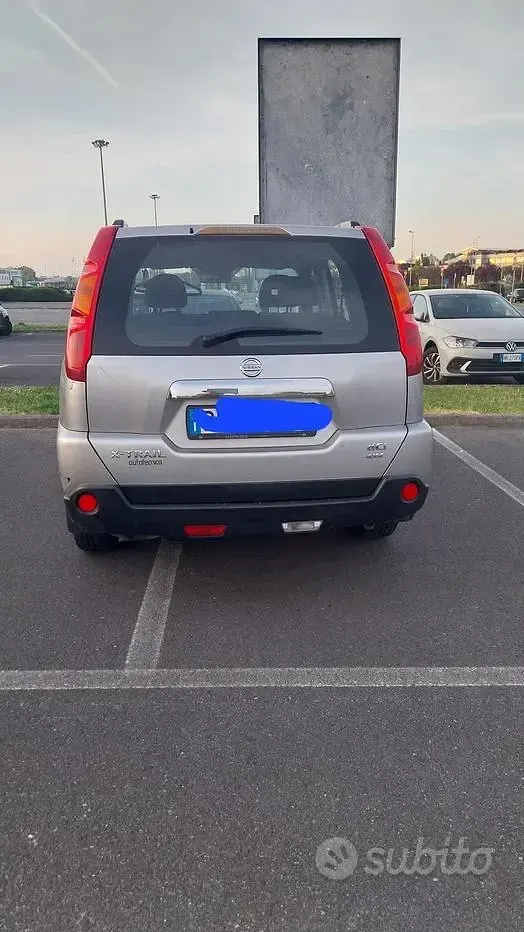 Usata Nissan X-Trail 150 CV (110 kW) 2008 Grigio SUV