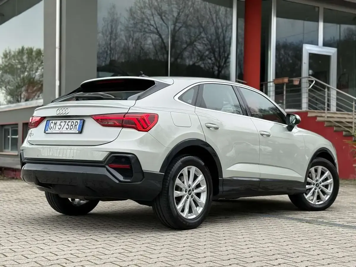 Usata Audi Q3 150 CV (110 kW) 2022 Other SUV