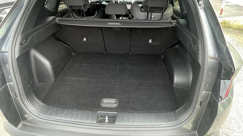 Usata Hyundai Tucson 179 CV (131 kW) 2023 Grigio SUV