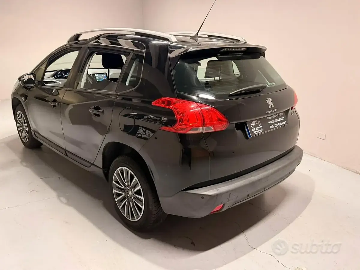 Usata Peugeot 2008 Allure 82 CV (60 kW) 2014 Nero SUV