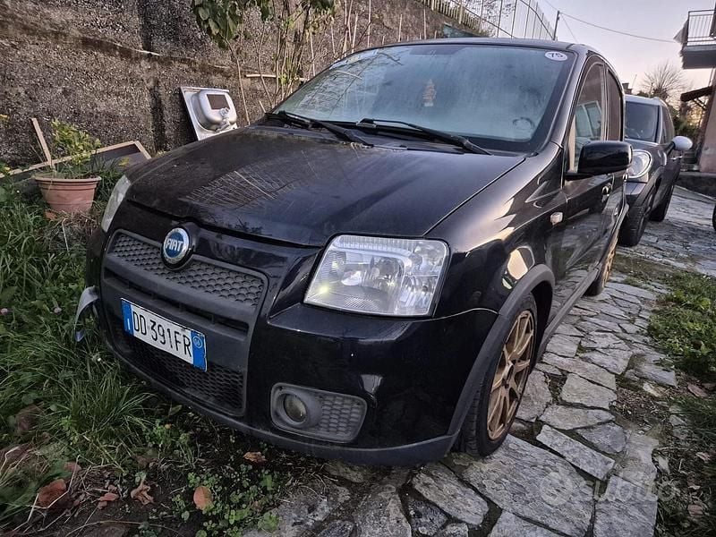 Usata Fiat Panda 101 CV (74 kW) 2006 Nero Utilitaria