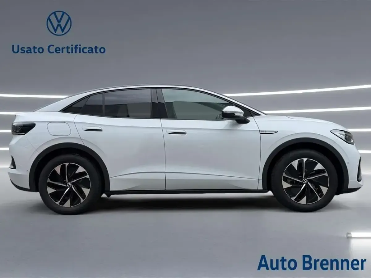 Usata VW ID.5 Pro Performance 150 kW (204 CV) 2023 Bianco SUV
