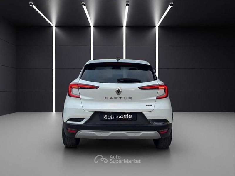 Usata Renault Captur Techno 145 CV (106 kW) 2023 Bianco SUV