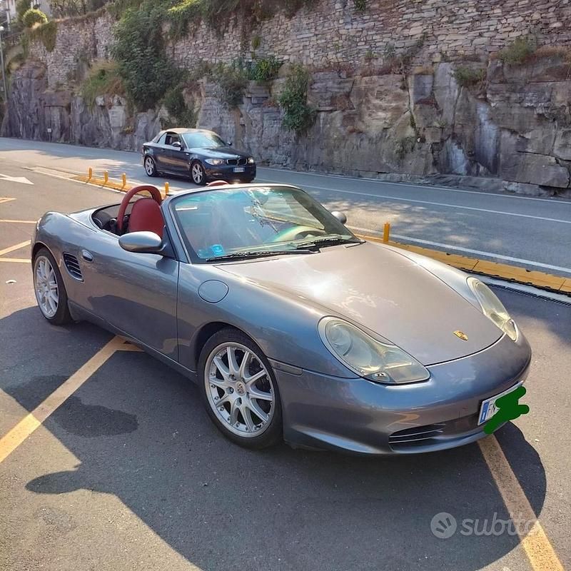 Usata Porsche Boxster 228 CV (167 kW) 2004 Grigio Cabrio