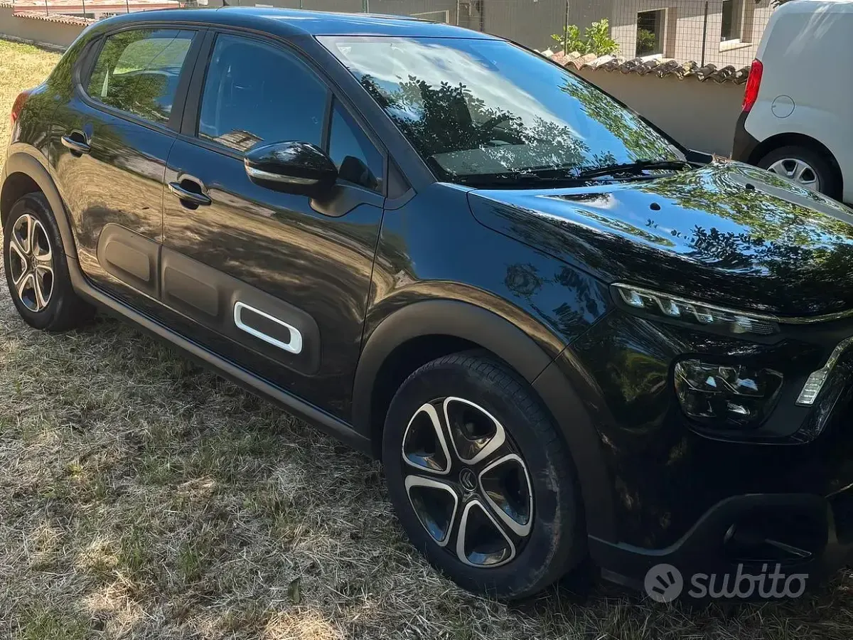 Usata Citroën C3 83 CV (61 kW) 2022 Nero Utilitaria