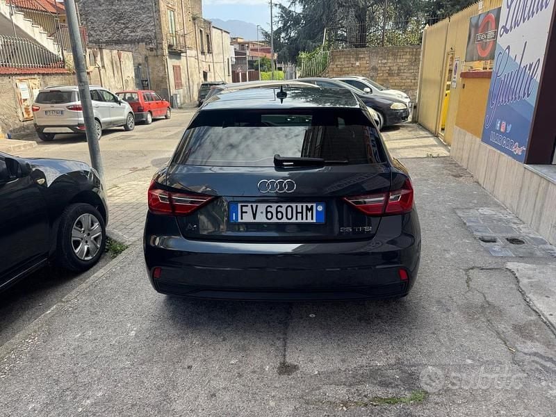 Usata Audi A1 S-Line 95 CV (69 kW) 2019 Grigio SUV