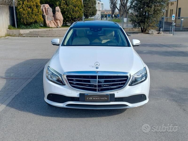 Usata Mercedes C300e Premium 194 CV (142 kW) 2020 Bianco Station wagon