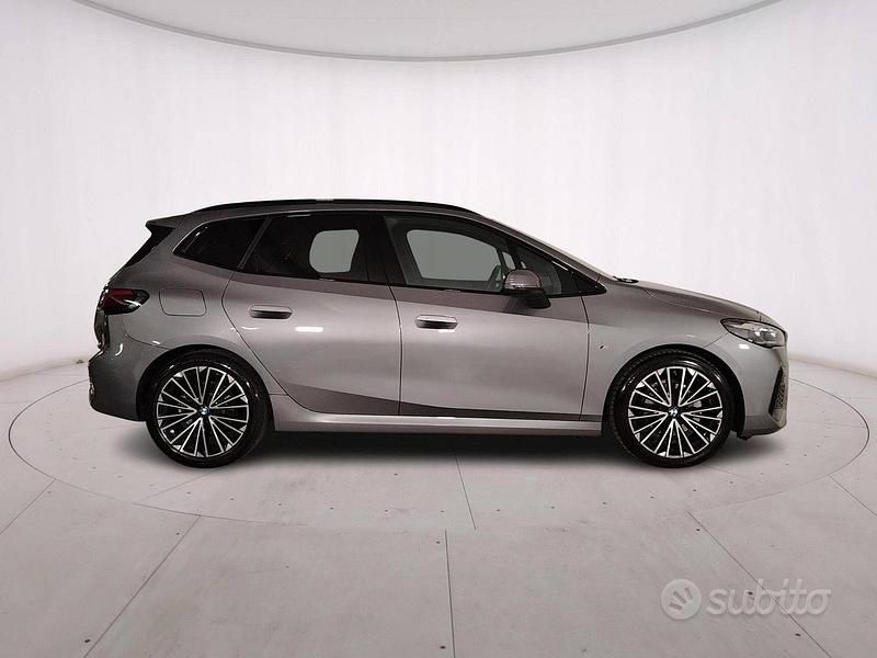 Usata BMW 218 Active Tourer M Sport 150 CV (110 kW) 2024 Skyscraper grey Monovolume