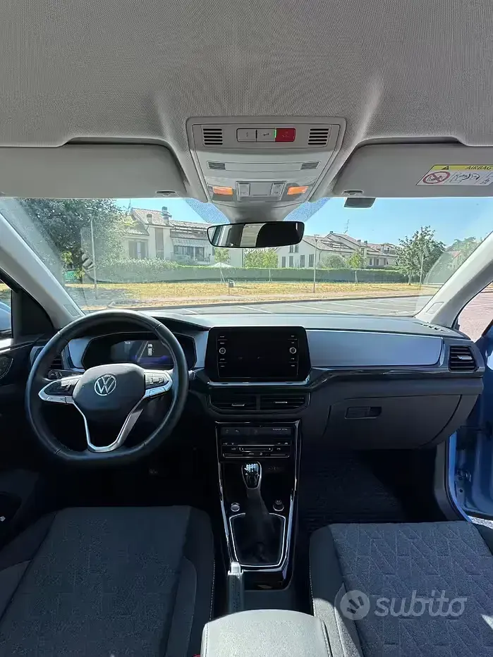 Usata VW T-Cross Edition 95 CV (69 kW) 2024 Bluazzurro SUV
