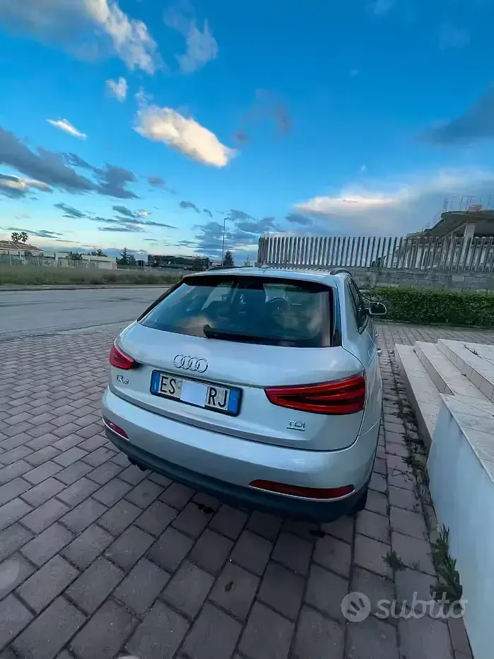 Usata Audi Q3 150 CV (110 kW) 2013 Grigio SUV