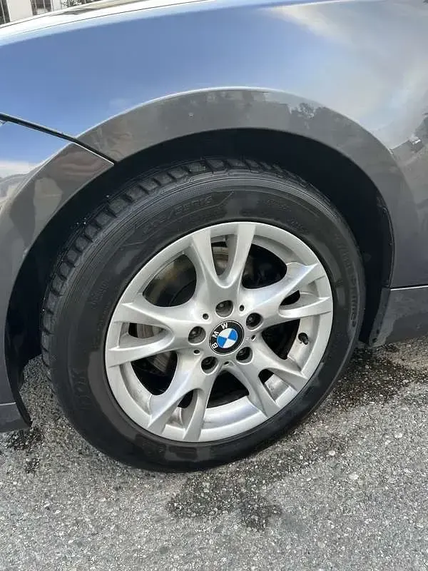 Usata BMW 120 177 CV (130 kW) 2008 Utilitaria