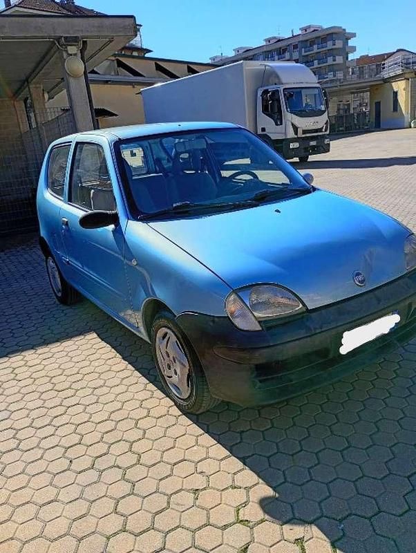 Usata Fiat Seicento Active 54 CV (39 kW) 2004 Azzurro Utilitaria