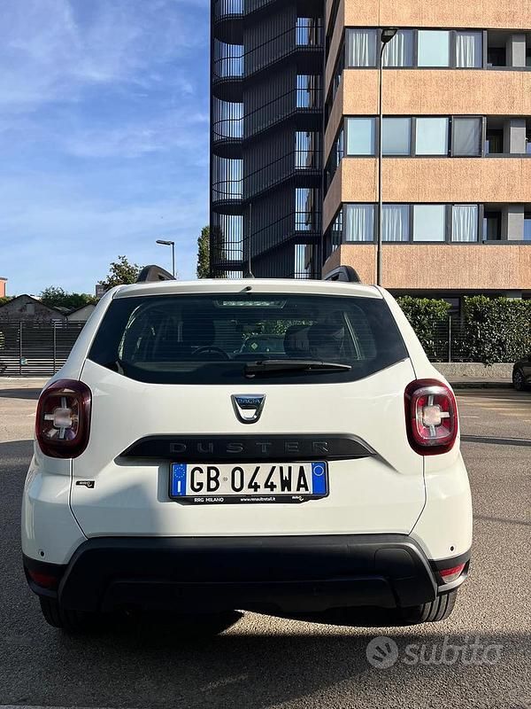 Usata Dacia Duster 101 CV (74 kW) 2020 Bianco SUV