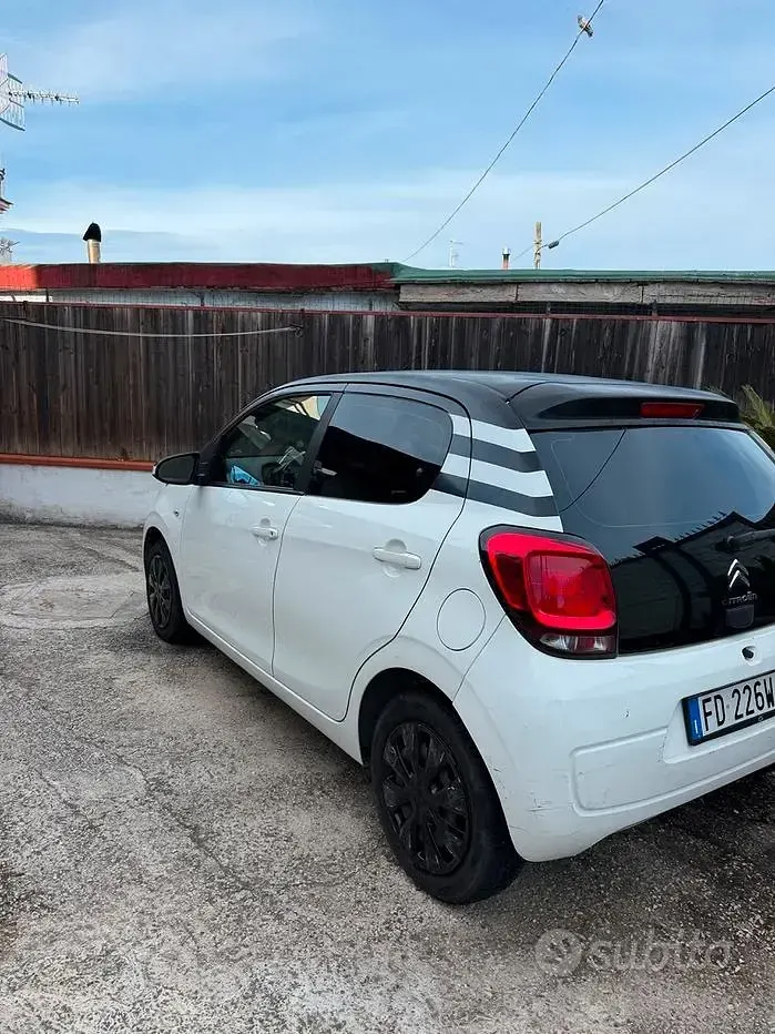 Usata Citroën C1 68 CV (50 kW) 2016 Bianco Utilitaria