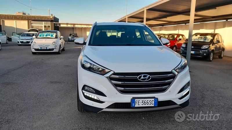 Usata Hyundai Tucson 116 CV (85 kW) 2016 Bianco SUV