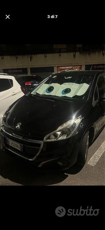 Usata Peugeot 208 2017 Nero Utilitaria