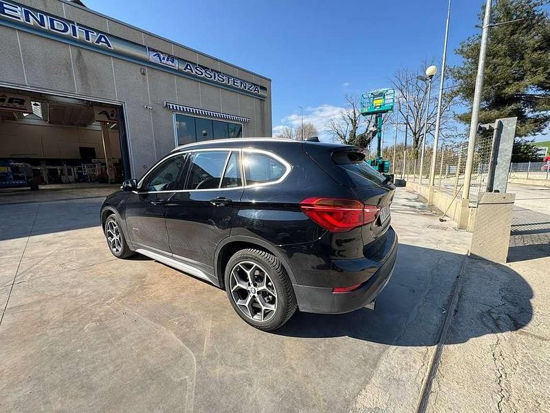 Usata BMW X1 Advantage 150 CV (110 kW) 2017 Nero SUV
