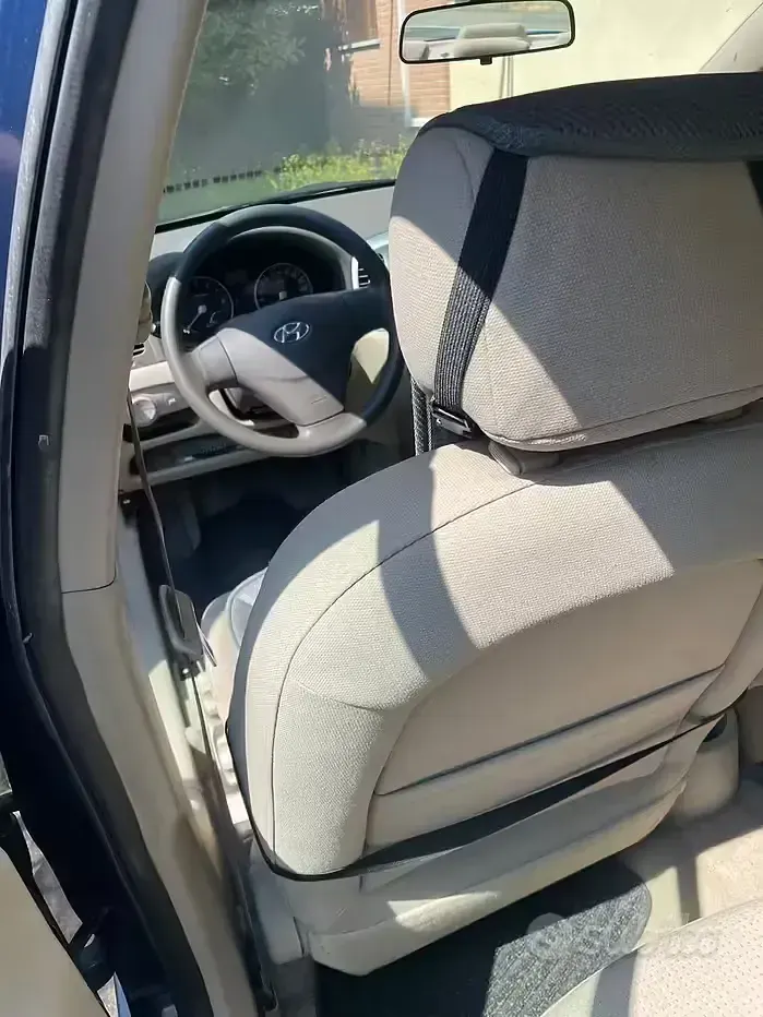 Usata Hyundai Accent 97 CV (71 kW) 2007 Bluazzurro Berlina