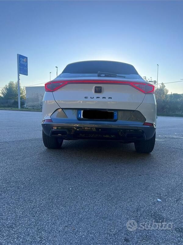Usata Cupra Formentor 204 CV (150 kW) 2021 Bianco SUV