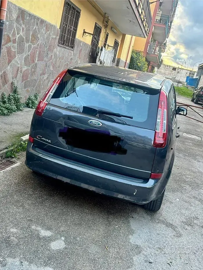Usata Ford C-MAX 115 CV (84 kW) 2009 Grigio Monovolume