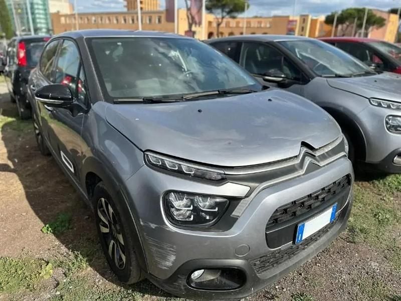 Usata Citroën C3 PureTech 110 CV (80 kW) 2024 Grigio Berlina