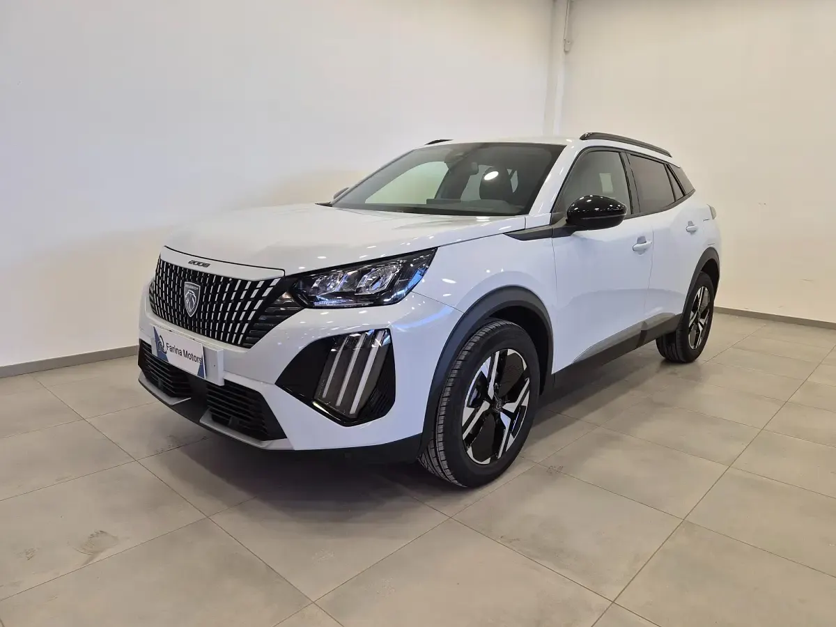 Begagnad Peugeot 2008 101 HK (74 kW) 2025 SUV