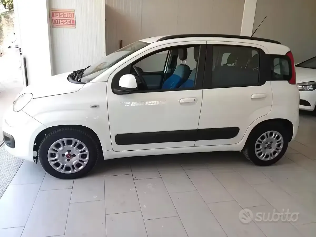 Usata Fiat Panda Easy 80 CV (58 kW) 2015 Bianco Utilitaria