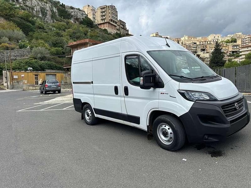 Usata Fiat Ducato 140 CV (102 kW) 2021 Bianco Furgone