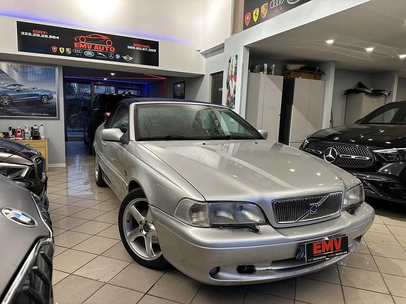 Occasion Volvo C70 193 ch (141 kW) 2002 Gris Cabriolet