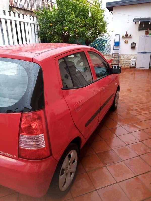 Usata Kia Picanto LX 60 CV (44 kW) 2007 Rosso Utilitaria