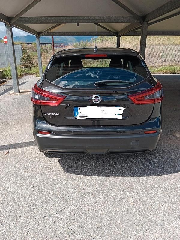 Usata Nissan Qashqai 110 CV (80 kW) 2017 Nero SUV
